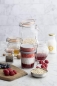 Preview: Kilner Frühstück To-Go-Glas-der ideale 2Go Müslibecher für unterwegs | clever | stylisch | schadstoffrei | 0,35 Liter Frühstücksglas, transparent, 350 ml