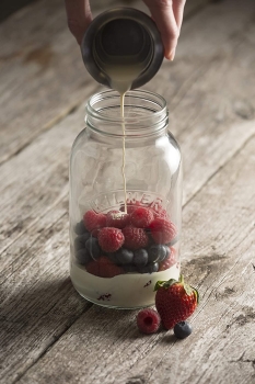 KILNER Snack To-Go-Glas - der ideale 2Go Lunchbecher für unterwegs, clever | stylisch | schadstoffrei | 0,5 Liter