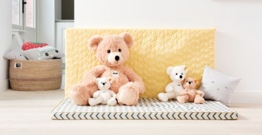 Steiff 111327 Fynn Teddybär beige 28 cm, Teddy-Bär zum Kuscheln und Spielen für Kinder, aus kuschelweichem Plüsch, Stofftier-Teddy beweglich & waschmaschinenfest