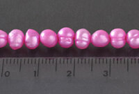 P066 Echter Süßwasser-Perlen-Strang barock 4-5mm 40cm lang offen signalviolett