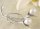 STELYNA Exquisite Brosche P303 Blume mit 2 Süßwasser Zuchtperlen Oval Weiß